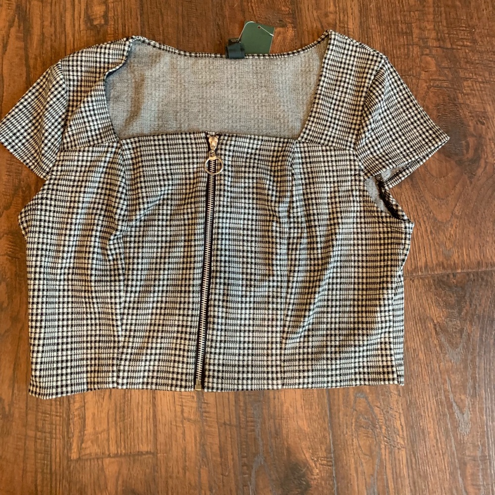 Plaid Crop Top ( Wild Fable)